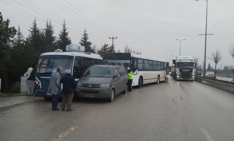 ankarada zincirleme trafik kazasi 33 kisi yaralandi pslRCkDF