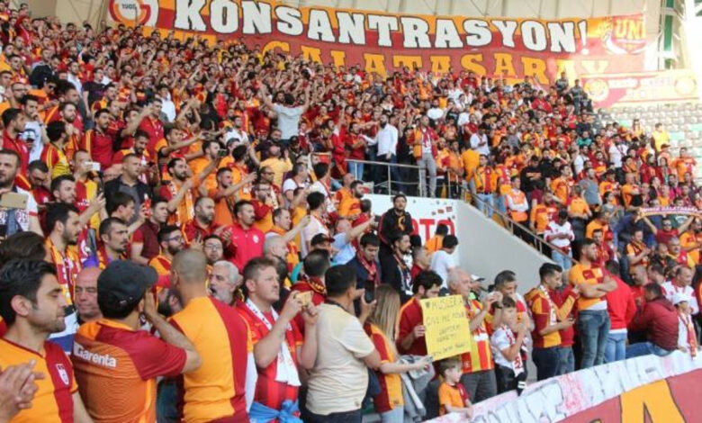 galatasaraydan tffye istifa cagrisi taraftarimizi susturamazsiniz rlJDCOKF