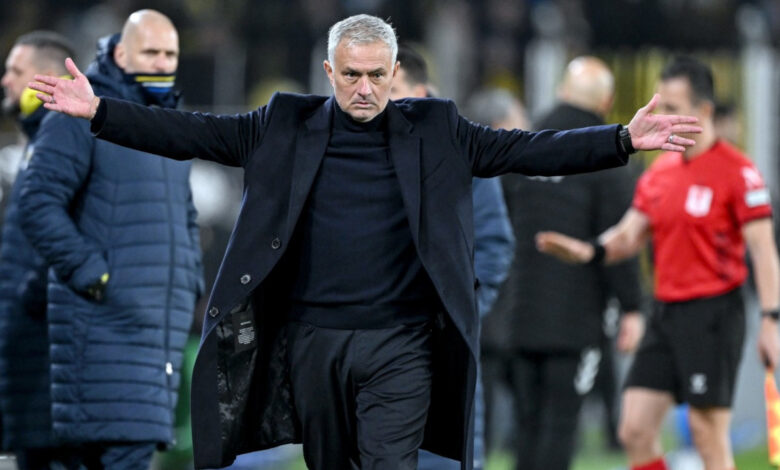 mourinho oynadigimiz lig toksik bir lig renkler farkli olsaydi mac 11e 8 bitebilirdi ztX4184A