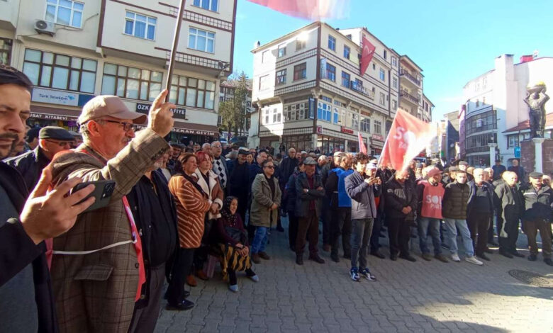 trabzonda asgari ucret eylemi onlar yeryuzunde cenneti yasiyor ULwOzUxI