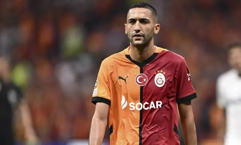 galatasarayda hakim ziyech sevinci sozlesme imzalamaya gidiyor uT1G79U1