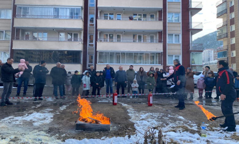 itfaiyeden sitede yasayanlara yangin tatbikati vGxs9gvj