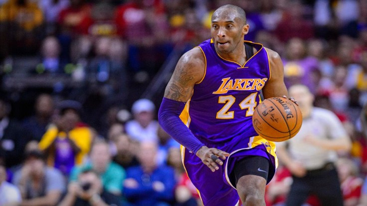 kobe bryantsiz 5 yil 2 formasi emekli edildi oscar kazandi 0 bYpkJK7X