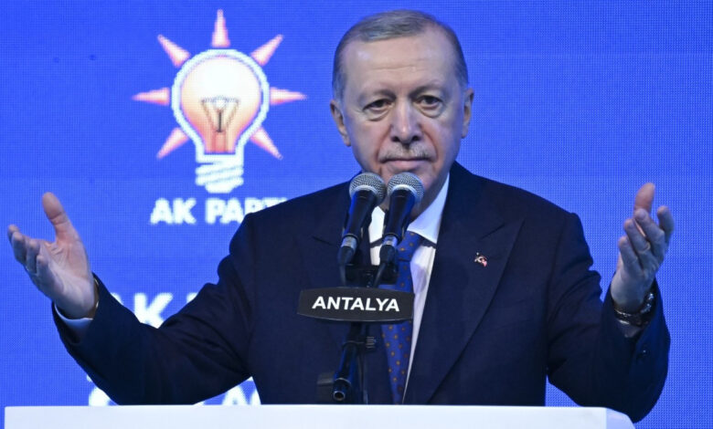 erdogan sari kart ozelin ayarini bozdu CsK4iwtj