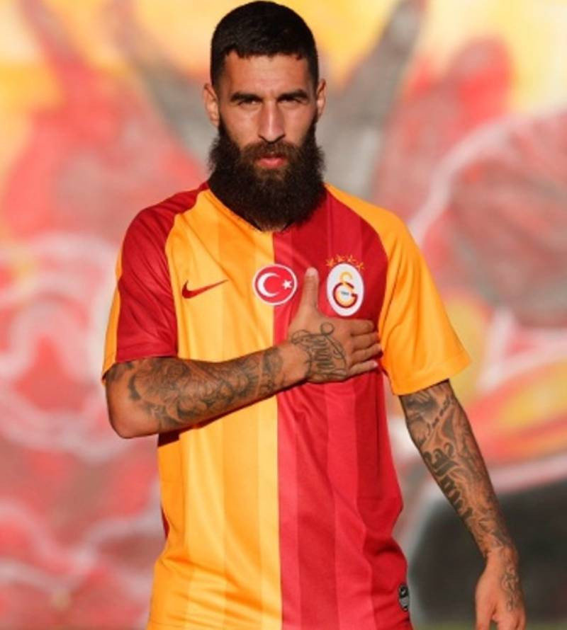 jimmy durmazin nereden nereye dedirten kariyeri galatasaraydan 3 lige 3