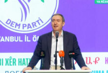 bakirhan dem parti istanbul kongresinde barisa var misiniz biz variz ocalan var HjWxXIPG