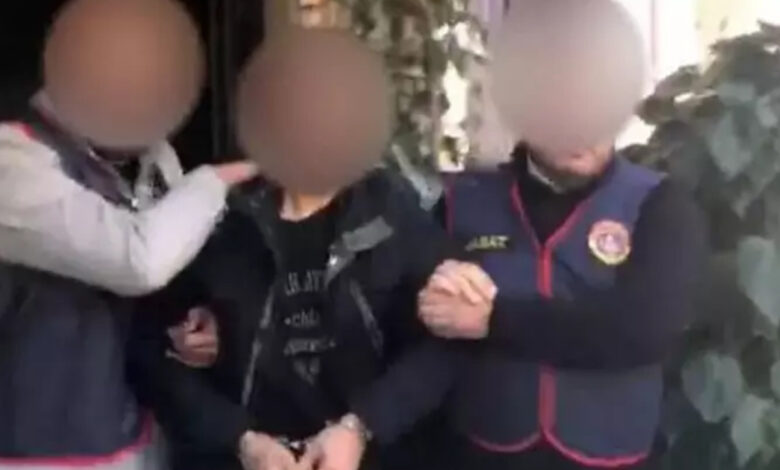 Interpol tarafından aranan şüpheli Denizli'de yakalandı 1 interpol tarafindan aranan supheli denizlide yakalandi QWyTjY8e