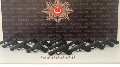 sivasta silah kacakciligi operasyonu 4 gozalti YXAW62fM