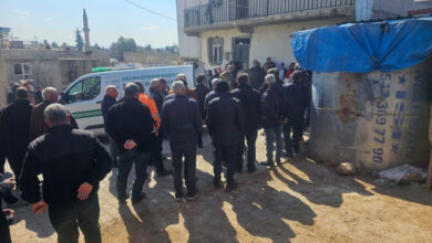 urfada pompali tufekle akrabasinin evini basti 2 olu 2 yarali XAhLhR4I