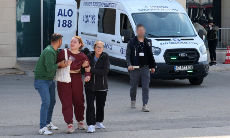 2 ay önce evlendiler: Hemşire eşini satırla katletti 1 2 ay once evlendiler hemsire esini satirla katletti WMkDqmQY