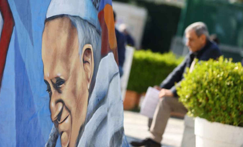 3 haftadır hastanede tedavi gören Papa'dan ilk sesli mesaj 1 3 haftadir hastanede tedavi goren papadan ilk sesli mesaj vfgvRaln