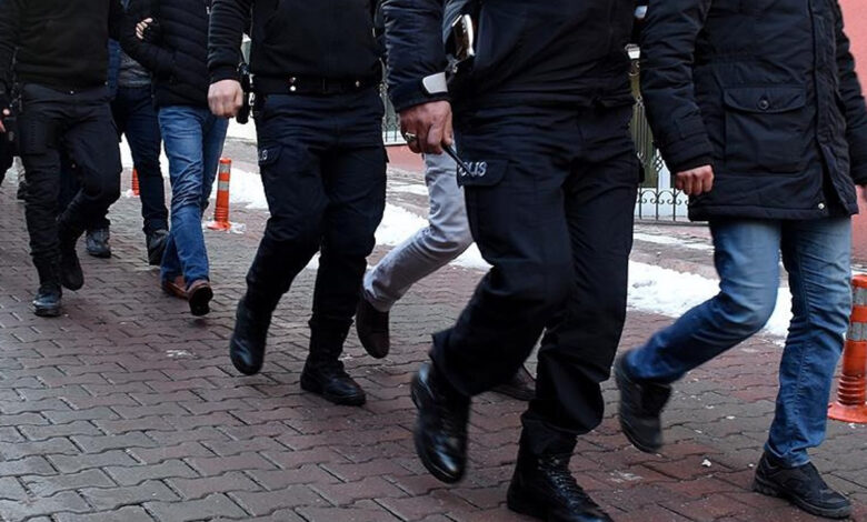 5 ilde 'change' otomobil operasyonu yapıldı, 8 kişi tutuklandı 1 5 ilde change otomobil operasyonu yapildi 8 kisi tutuklandi bsSuwxTp