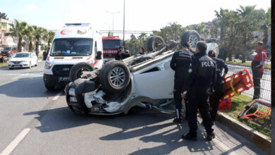 76 yasindaki surucu agaca carpti takla atti 7DUVAaFr