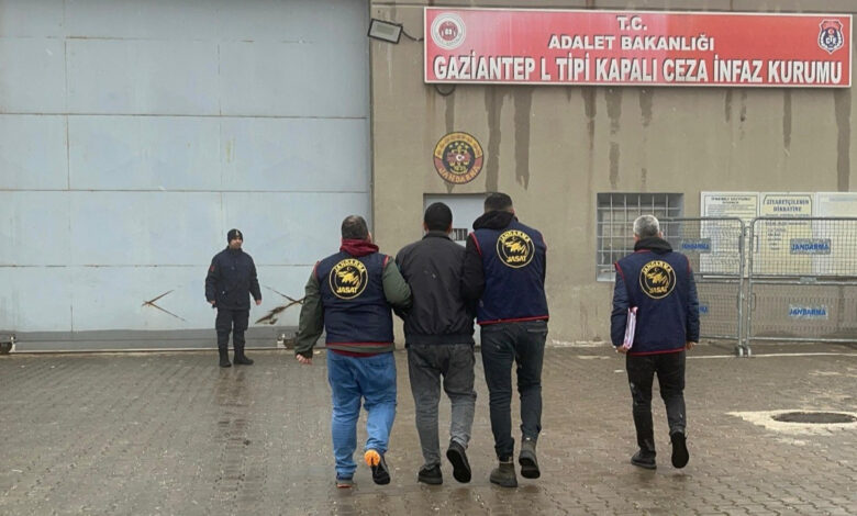 8 suç örgütüne operasyon: 48 kişi tutuklandı 1 8 suc orgutune operasyon 48 kisi tutuklandi WVUDDCEk