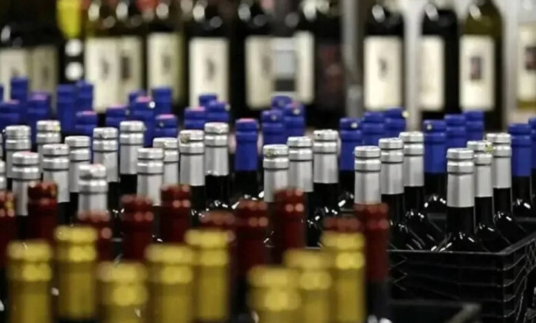 Adana'da 780 litre sahte içki ele geçirildi 1 adanada 780 litre sahte icki ele gecirildi z7V2CCRZ