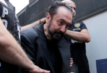 adnan oktar yargilandigi davada 3 suctan beraat etti GimBLfHx