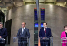 almanyada buyuk koalisyona dogru partiler 500 milyar euroluk fonda anlasti BSMM2q6s