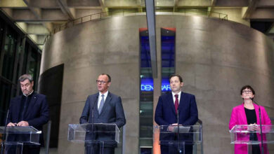 almanyada buyuk koalisyona dogru partiler 500 milyar euroluk fonda anlasti BSMM2q6s