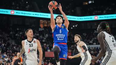 anadolu efes ikinci yarida acildi 21 sayi farkla kazandi zRvPrKT8