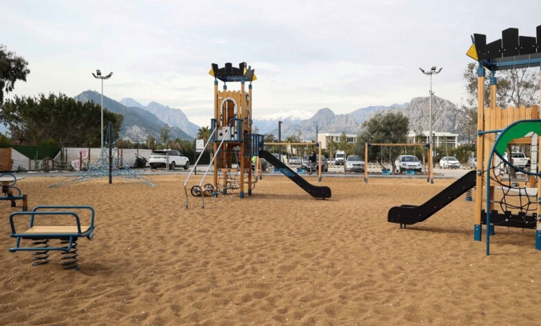 Antalya'da çocuk oyun parkları zemini zeytin çekirdeğiyle kaplanıyor 1 antalyada cocuk oyun parklari zemini zeytin cekirdegiyle kaplaniyor SYg3IZ67