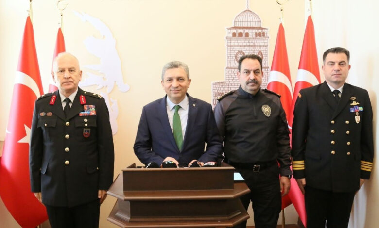 Antalya'da sokakta düğün, nişan, mevlit yasaklandı 1 antalyada sokakta dugun nisan mevlit yasaklandi 9X8aUmwQ