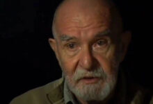 apartheid karsiti guney afrikali yazar athol fugard hayatini kaybetti rVBVxXO3