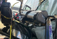 artvinde minibus tira carpti 12 yarali 9ndFQnPX