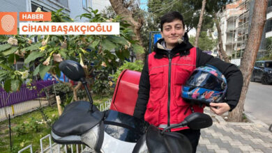 atamasi yapilmayan kadin ogretmen motokurye oldu git evinde otur diyenlere inat buradayiz AQRMdrcj