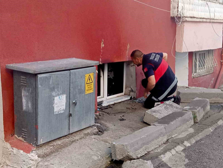 atesle oynadi ev kule dondu aile gozyaslarina boguldu 0 2kP3XmAr