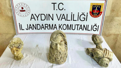 aydinda durdurulan aractan roma donemine ait eserler cikti fnvC1HtY