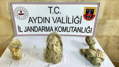 aydinda roma donemine ait 3 buste el konuldu CTqIWzxf
