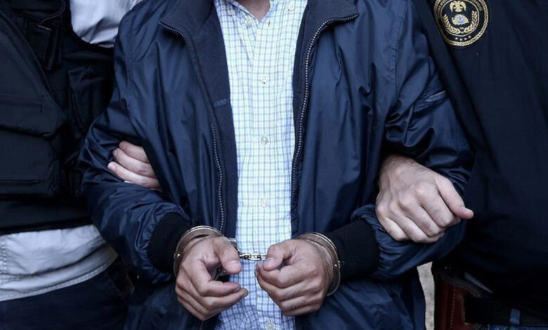 Bağırsaklarında uyuşturucu madde bulunan şüpheli tutuklandı 1 bagirsaklarinda uyusturucu madde bulunan supheli tutuklandi WiYnnSwa
