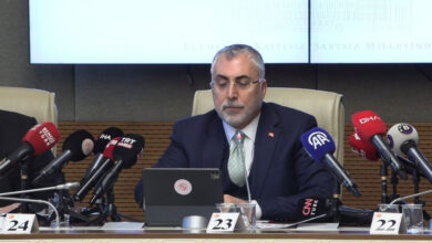 bakan isikhan yil sonuna kadar 1 milyondan fazla kadini istihdama kazandirmak istiyoruz DYsFACuk