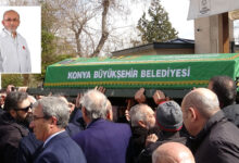 balkondan duserek hayatini kaybeden profesor son yolculuguna ugurlandi SgmYYPbL