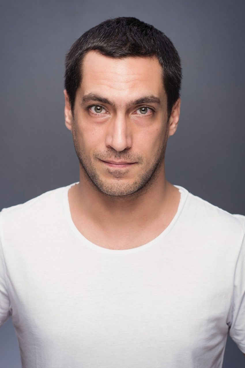 Berk Hakman: Uzun zamandır böyle cesur bir filmde çalışmamıştım 2 berk hakman uzun zamandir boyle cesur bir filmde calismamistim 0 LyZ6yN1X