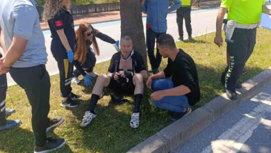 bisiklet yoluna park eden otomobil norvecli turisti yaraladi CcgTbVQ5