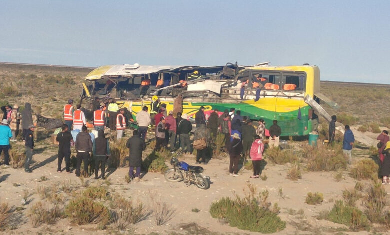 Bolivya'da trafik kazası: 37 kişi hayatını kaybetti 1 bolivyada trafik kazasi 37 kisi hayatini kaybetti XbXkF6H7