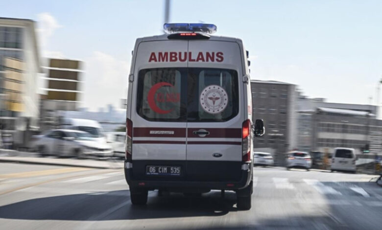 Boşandığı kadının yanındaki erkeğin burnunu ısırdı 1 bosandigi kadinin yanindaki erkegin burnunu isirdi z6Td3HAX