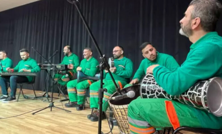 bursanin temizlik iscilerinden konser uEO4AJSU