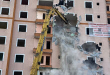 buyukcekmecede riskli 140 konutun yikimi basladi KeL65rC2