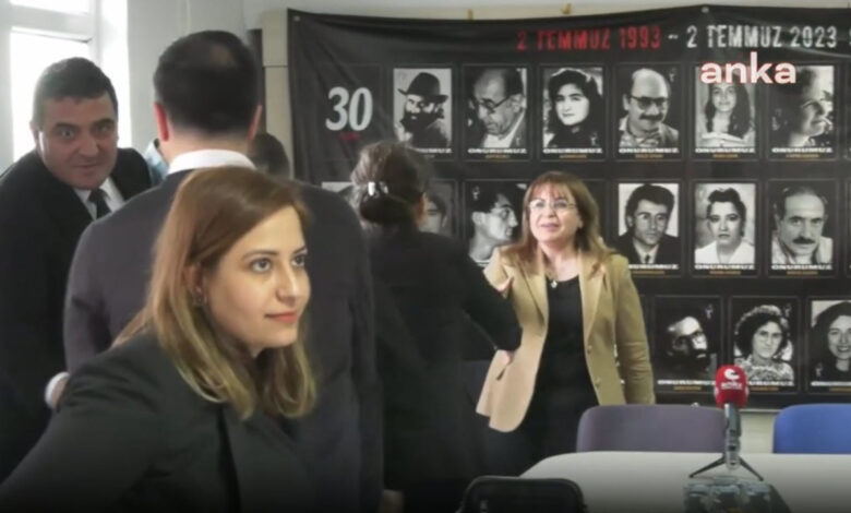 CHP heyetinden Pir Sultan Abdal Kültür Derneği’nin başlattığı nöbete dayanışma ziyareti 1 chp heyetinden pir sultan abdal kultur derneginin baslattigi nobete dayanisma ziyareti xGUMePOA