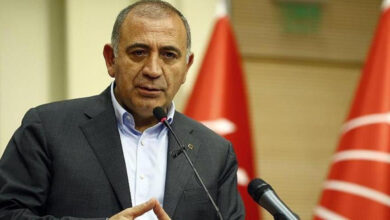 chpden ayrilan siyasetci yeni partiyle donuyor kararsizlar 3C3IvkpV