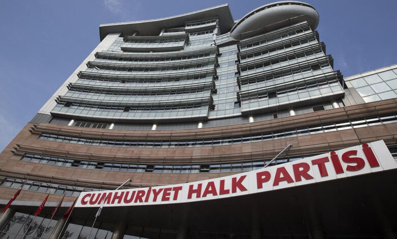CHP'den Erdoğan'a 'ayağını denk al' yanıtı: Biz önünde titreyen bakanlara benzemeyiz 1 chpden erdogana ayagini denk al yaniti biz onunde titreyen bakanlara benzemeyiz LmGJleTl
