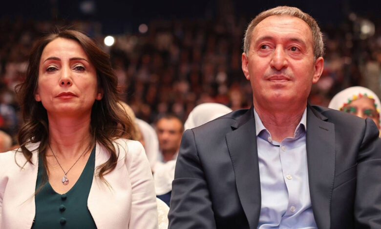 DEM Parti heyeti ilk ziyaretini CHP'ye yapacak 1 dem parti heyeti ilk ziyaretini chpye yapacak pYuMfVCv