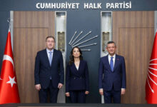 dem parti heyetinin chp ziyareti sona erdi pXiWhWY4