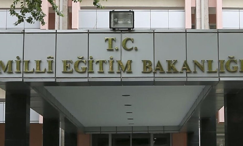 egitim senin cinsiyet esitligi dersine mebden tepki mufredat disi Rs2OvqVz