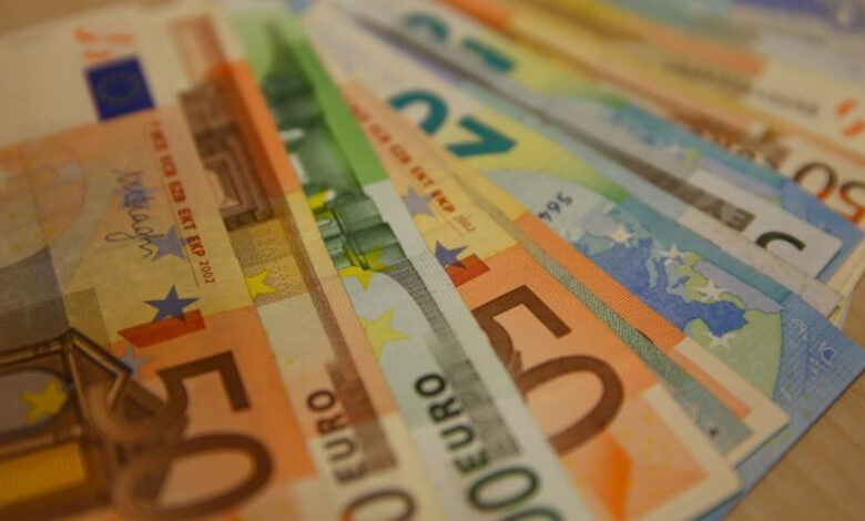 Euroda yeni rekor 1 euroda yeni rekor zTe4sspy