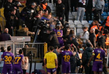 eyupspor 2 golle kazandi hem saha hem protokol tribunu karisti W8rbGvNn