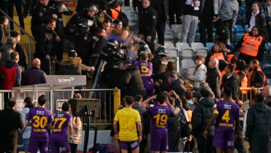 eyupspor 2 golle kazandi hem saha hem protokol tribunu karisti W8rbGvNn