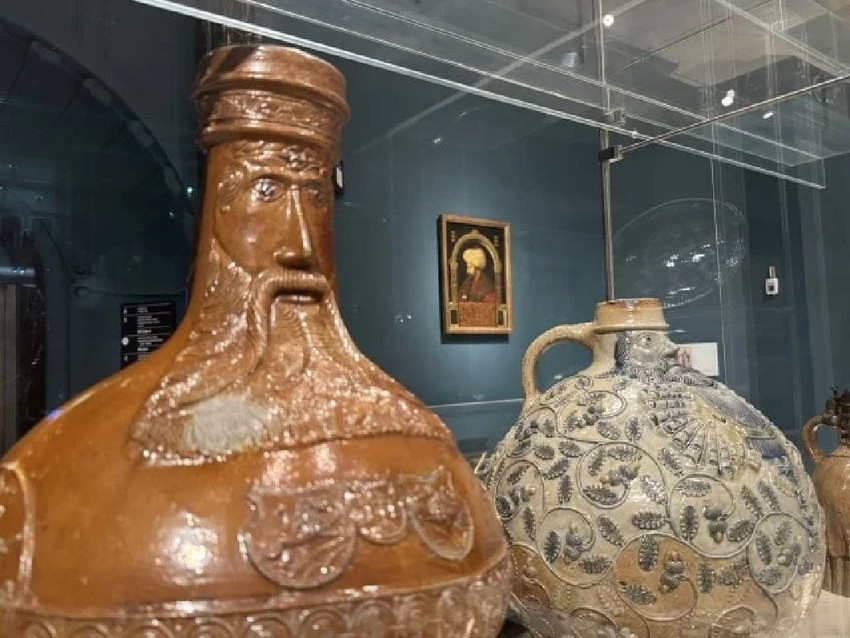 fatih sultan mehmetin portresi ve madalyonlari londrada sergileniyor bellininin eserlerindeki sirlar 1 nkTQMbUQ